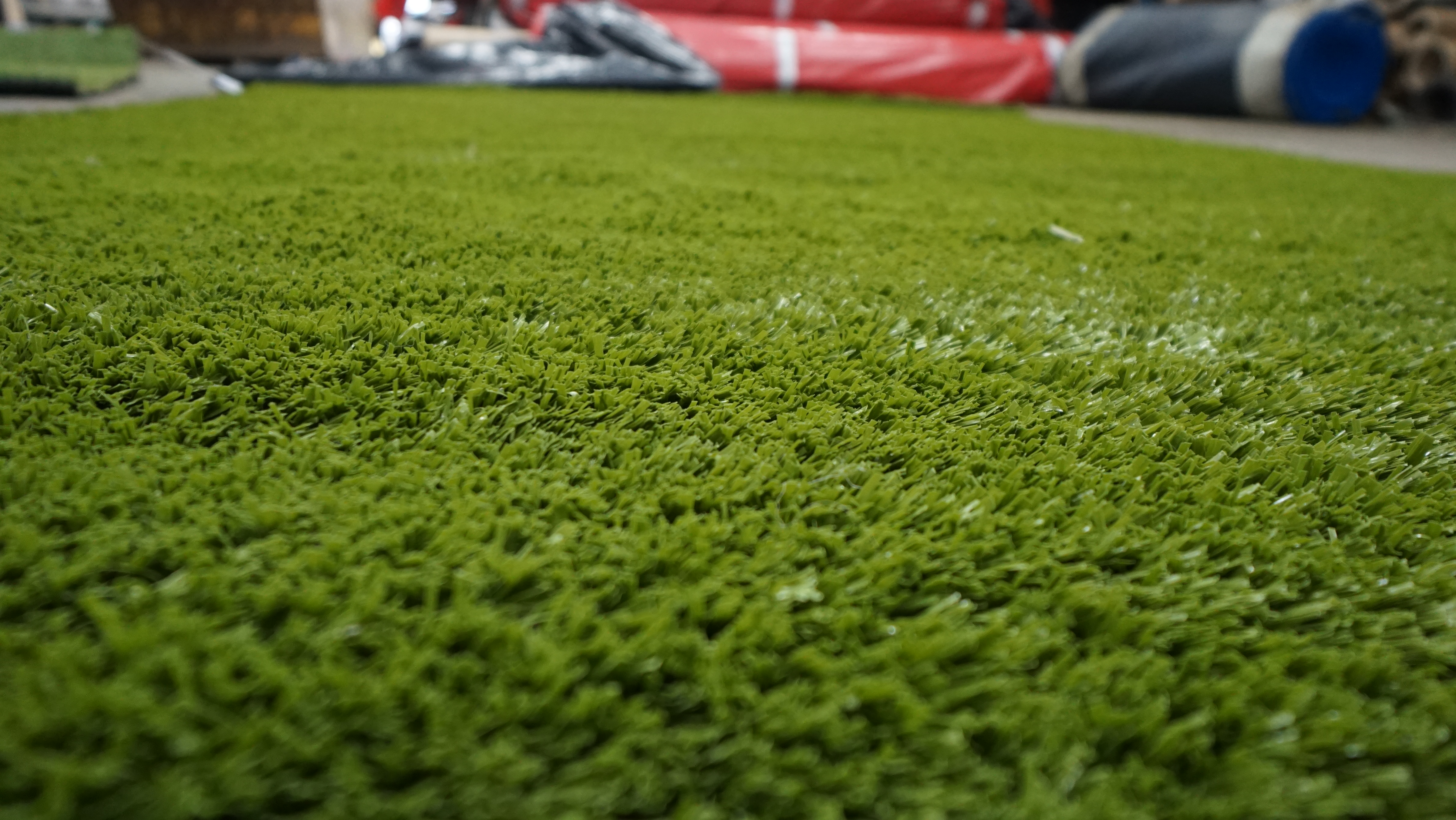how-artificial-grass-can-save-your-lawn-this-winter