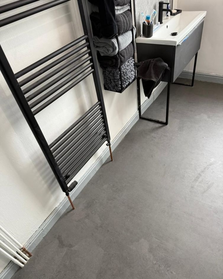 Bathroom flooring